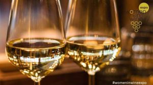 Women vino expi