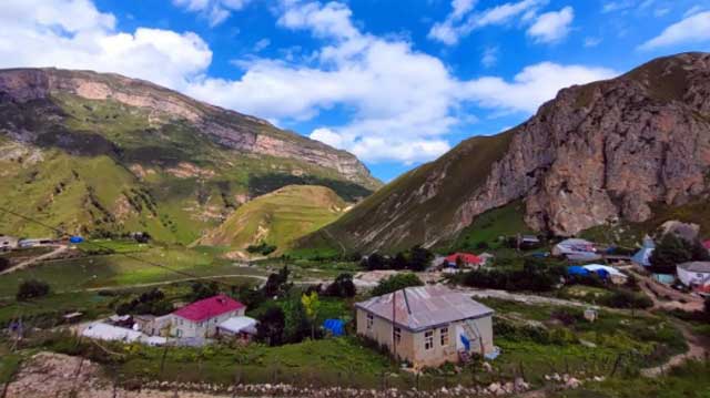 სოფელი გაბალა ლლადკლაკ