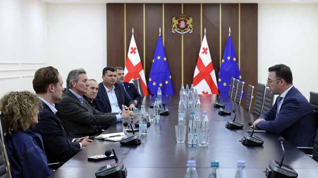 იტალიური კომპანია ლაკდჯლკფა