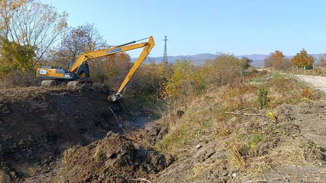 ტირიფონის არხი ლაკჯდლკფჯ