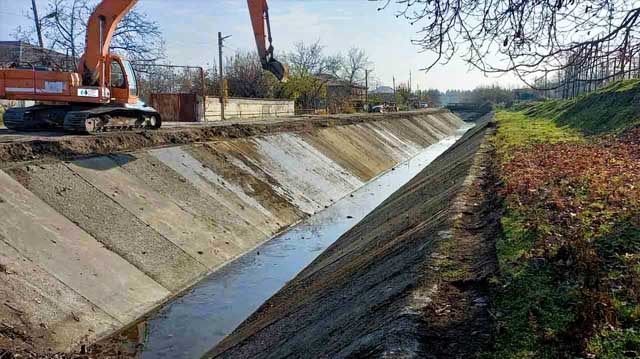კურდღელაურის სარწყავი არხი