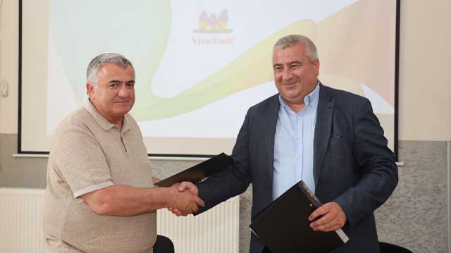 მემორანდუმი ანასეულსა და ლაბორატორიას შეორის